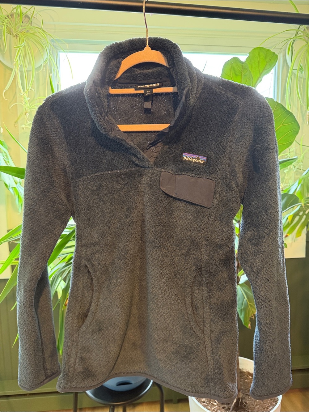Patagonia Blue Women's Fleece Pullover with Chest Pocket